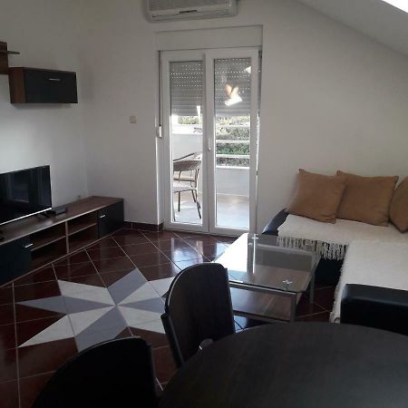 Apartmani Kuzmic 沃希 外观 照片