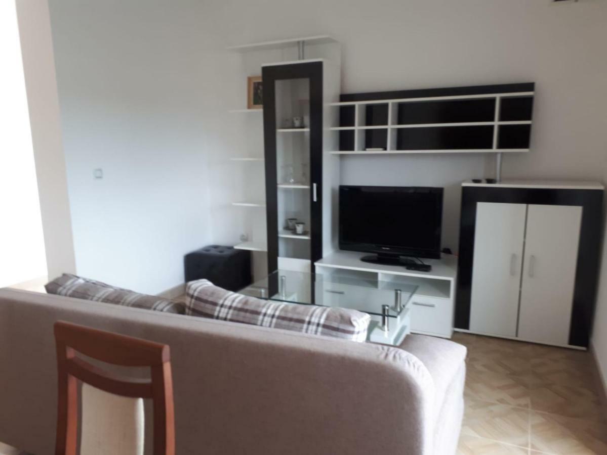 Apartmani Kuzmic 沃希 外观 照片